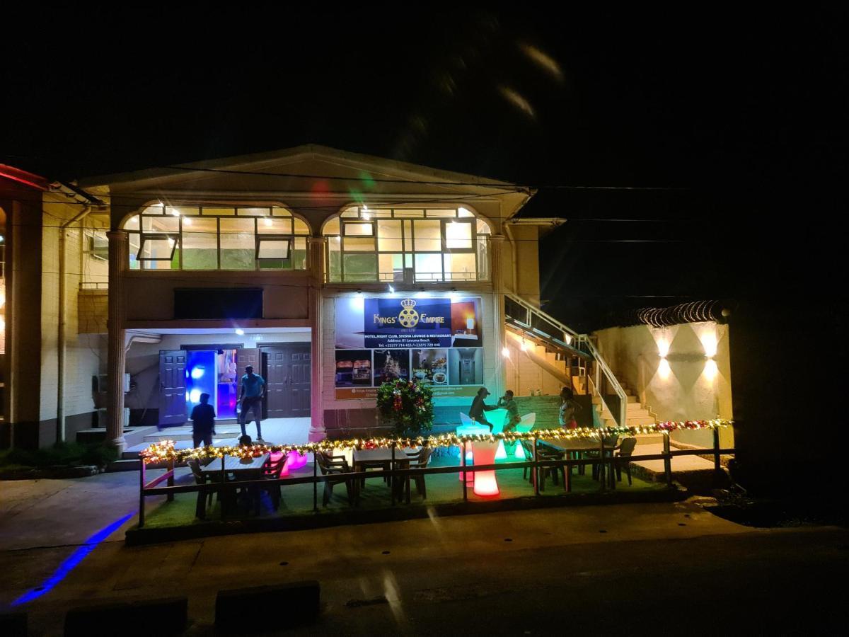 Kings Empire Hotel ฟรีทาวน์ ภายนอก รูปภาพ